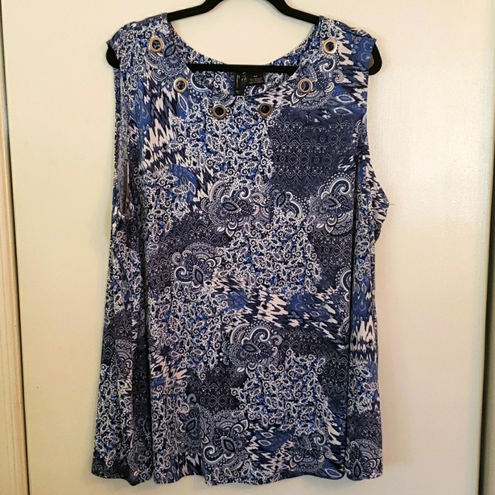 3x new directions sleeveless top